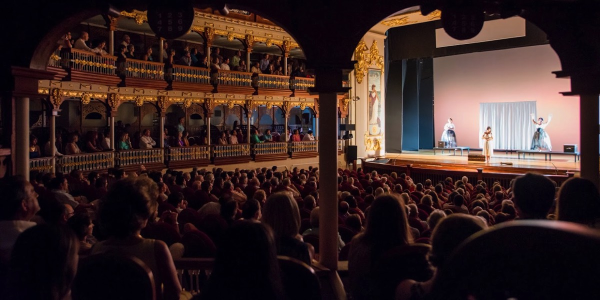 Daniela Pini (Angelina). Teatro Adolfo Mejía di Cartagena, Colombia. © Wilfredo Amaya