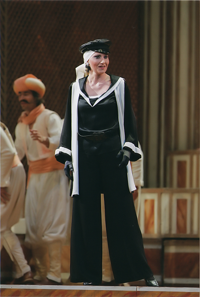 Daniela Pini (Isabella). Teatro Verdi di Trieste. © Fabio Parenzan