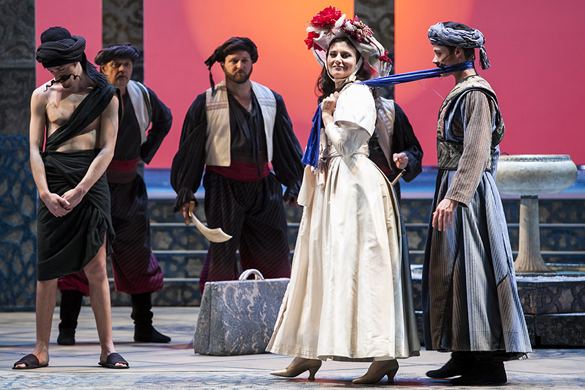 Daniela Pini (Isabella). Teatro Regio di Torino, © Edoardo Piva