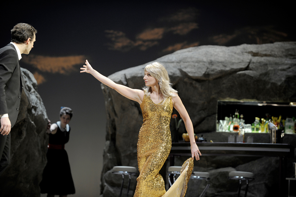 Daniela Pini (Alcina). Orlando furioso, Oper Franfurt. © Monika Rittershaus